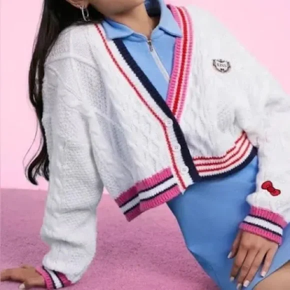 Forever 21 X Netflix X Hello Kitty limited edition Cardigan Pink and Black Trim - Picture 1 of 8